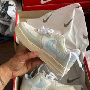 Nike - Air