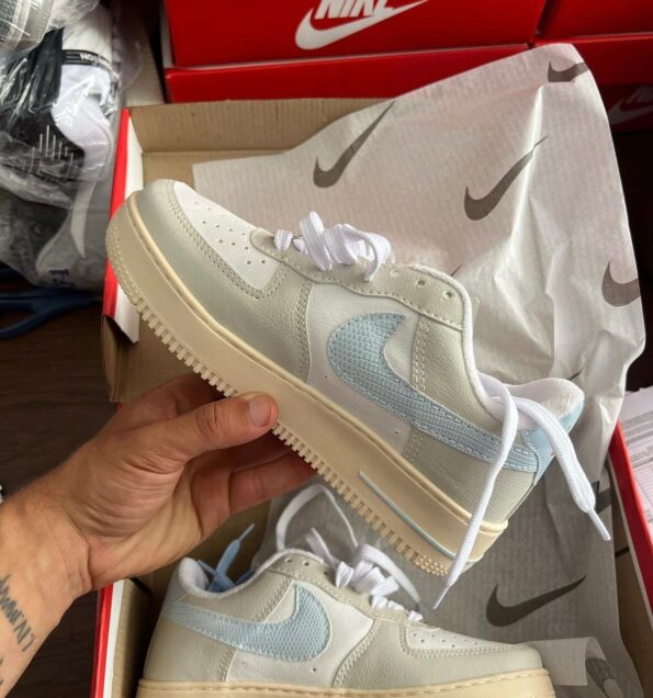 Nike - Air