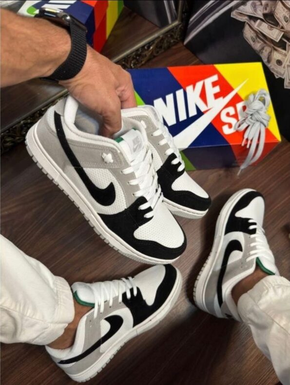 Nike SB Dunk - Cinza e preto
