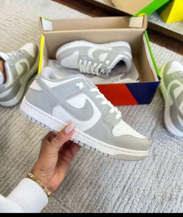NIke SB Dunk - Cinza